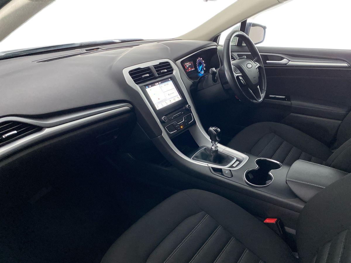 Used Ford Mondeo 2017 for sale - 77943706: Photo 14