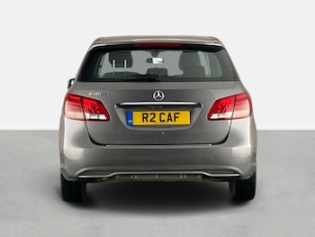 Used Mercedes-Benz B Class 2017 for sale - 77635165: Photo