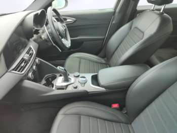 Used Alfa Romeo Giulia 2022 for sale - 74623699: Photo