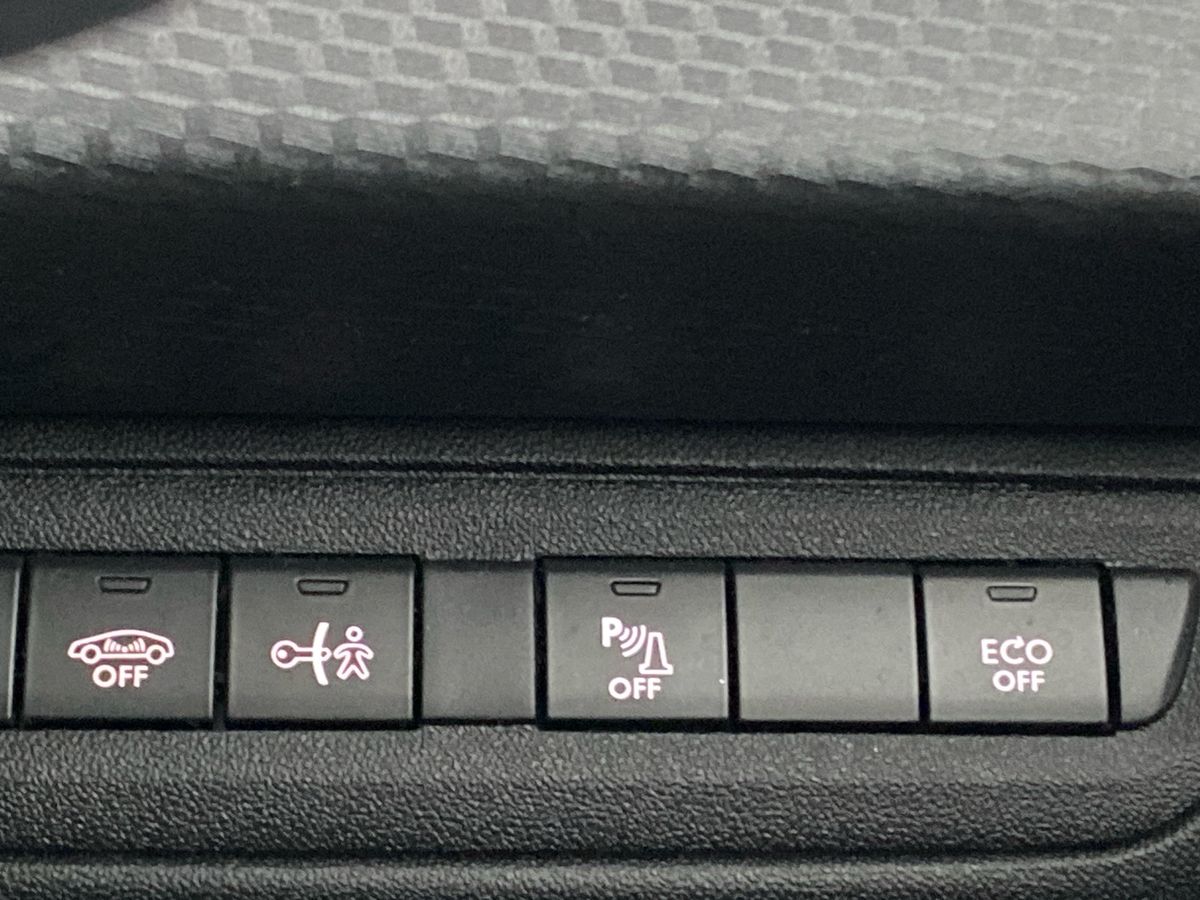 Used Peugeot 2008 2019 for sale - 77316748: Photo 25