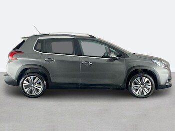 Used Peugeot 2008 2019 for sale - 77316748: Photo