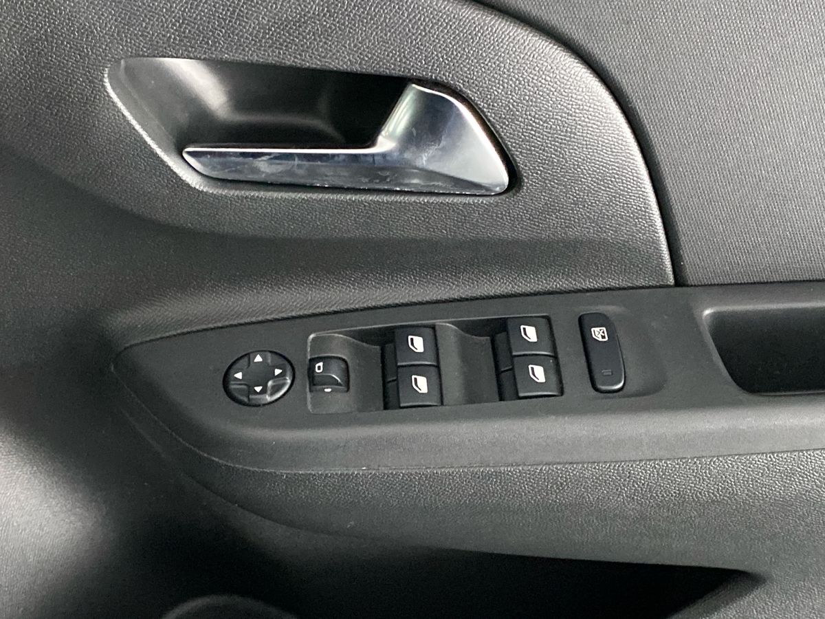 Used Vauxhall Corsa 2021 for sale - 76827904: Photo 18