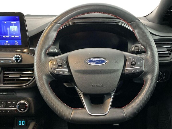 Used Ford Focus 2021 for sale - 75604925: Photo 11