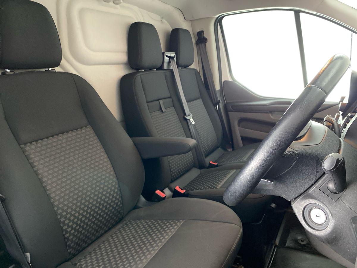 Used Ford Transit Custom 2019 for sale - 78218372: Photo 13