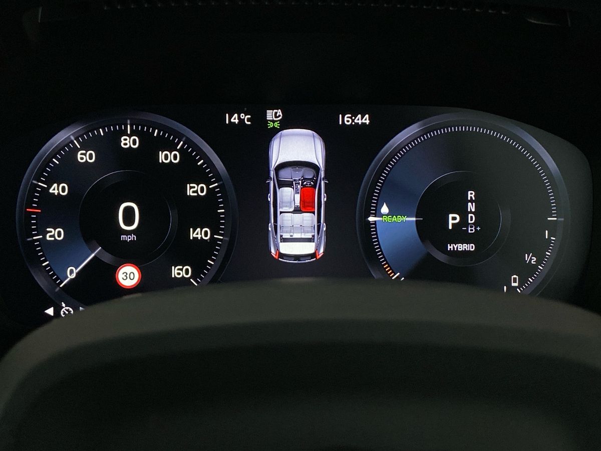 Used Volvo XC40 2022 for sale - 77472850: Photo 26