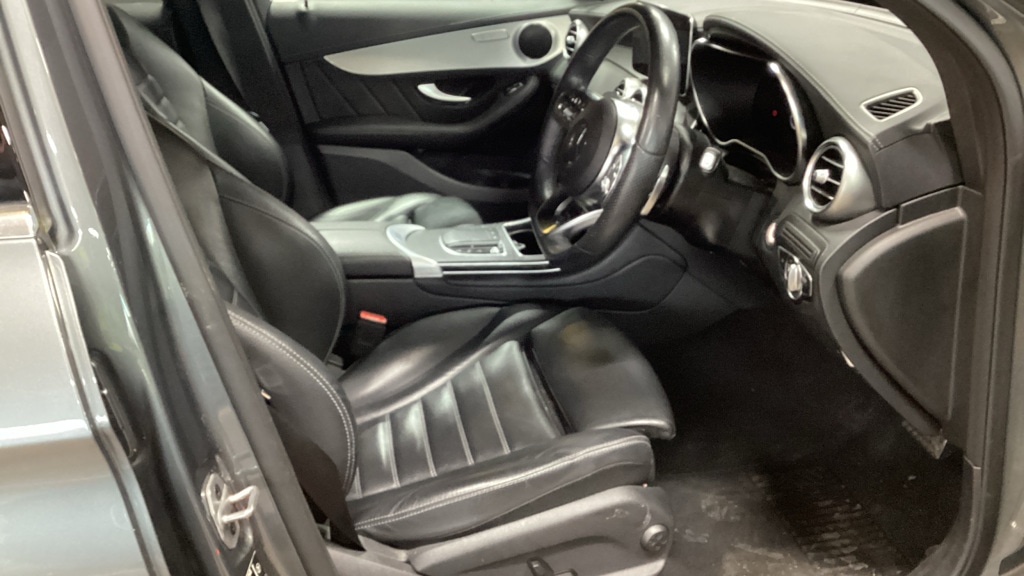 Used Mercedes-Benz GLC 2021 for sale - 77294541: Photo 8