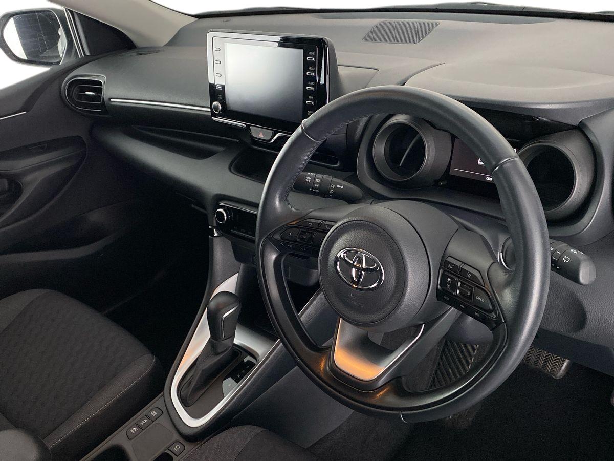 Used Toyota Yaris 2022 for sale - 76128598: Photo 12
