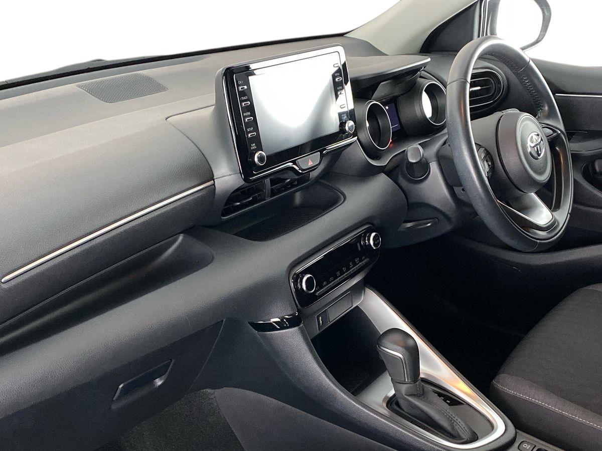 Used Toyota Yaris 2022 for sale - 76128598: Photo 14