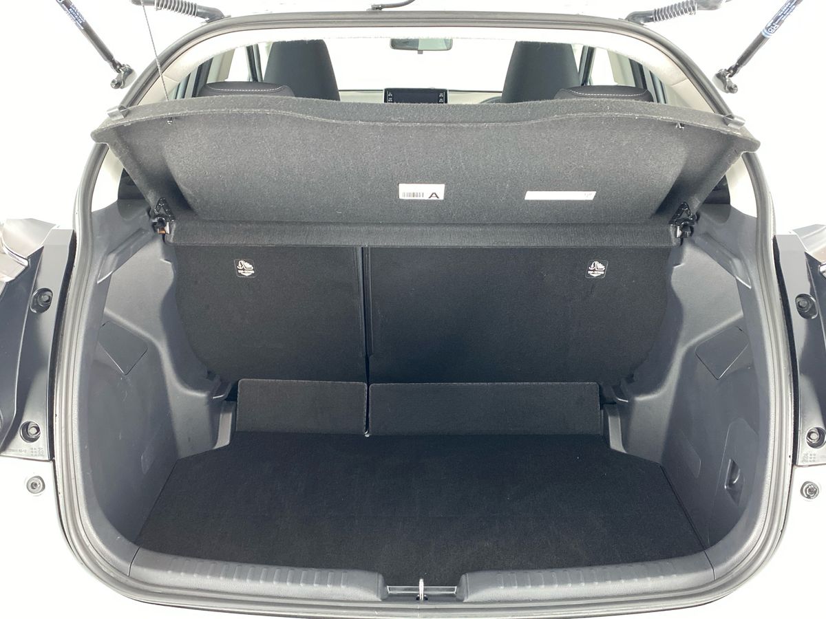 Used Toyota Yaris 2022 for sale - 76128598: Photo 26
