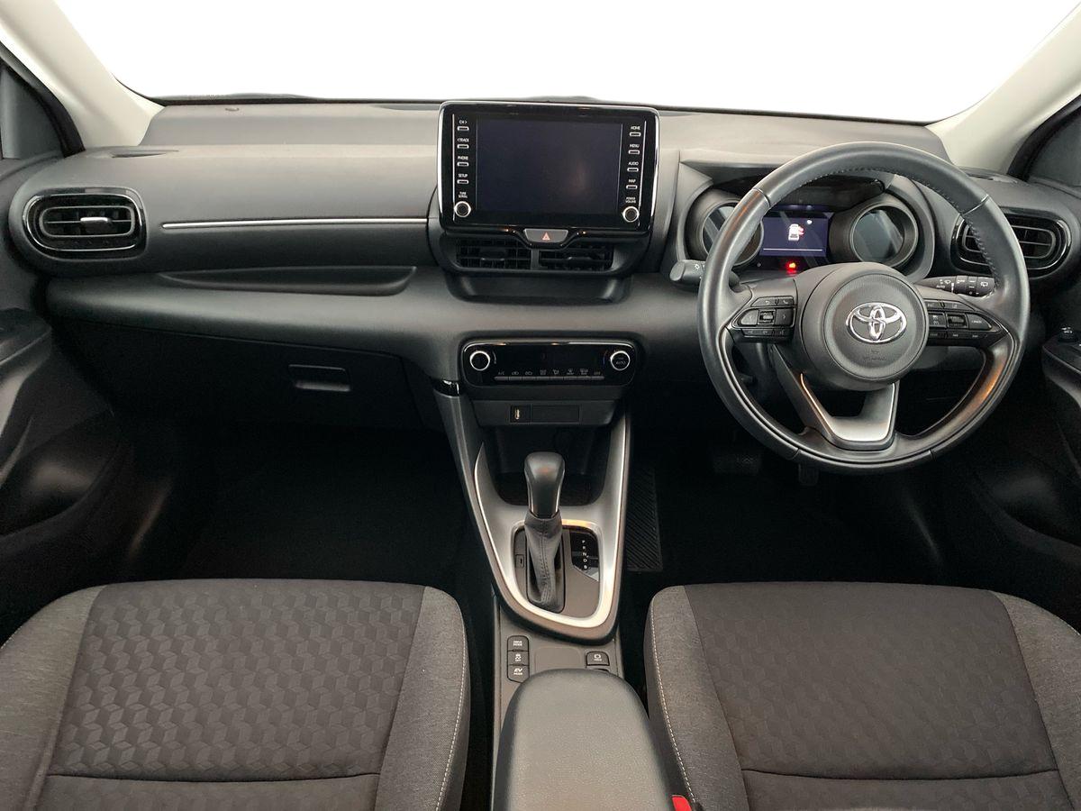 Used Toyota Yaris 2022 for sale - 76128598: Photo 9