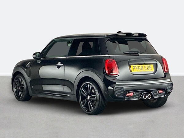 Used MINI Hatch 2018 for sale - 76158154: Photo 5