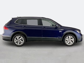 Used Volkswagen Tiguan Allspace 2023 for sale - 79112240: Photo