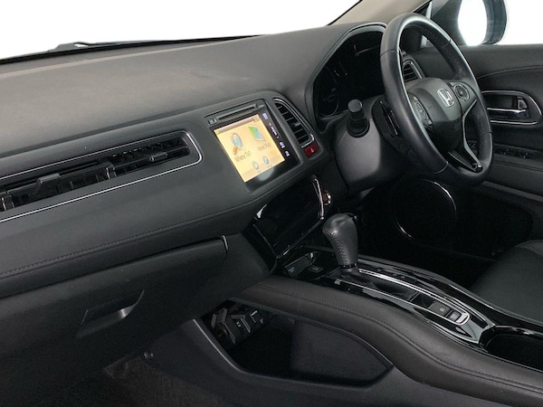 Used Honda HR-V 2018 for sale - 75673931: Photo 14