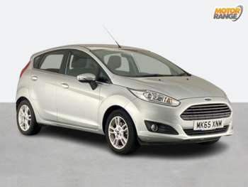 2015 - 1.25 82 Zetec 5dr