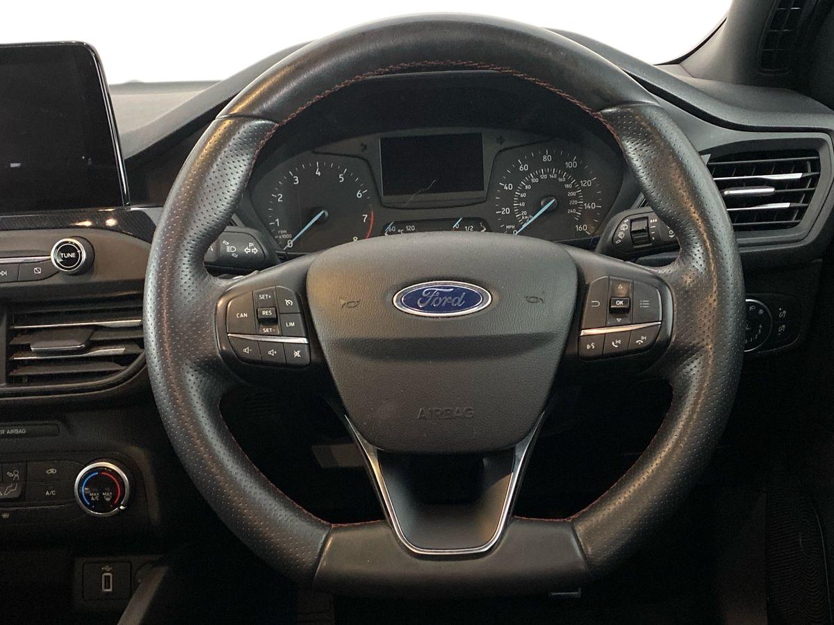 Used Ford Focus 2020 for sale - 77000658: Photo 11