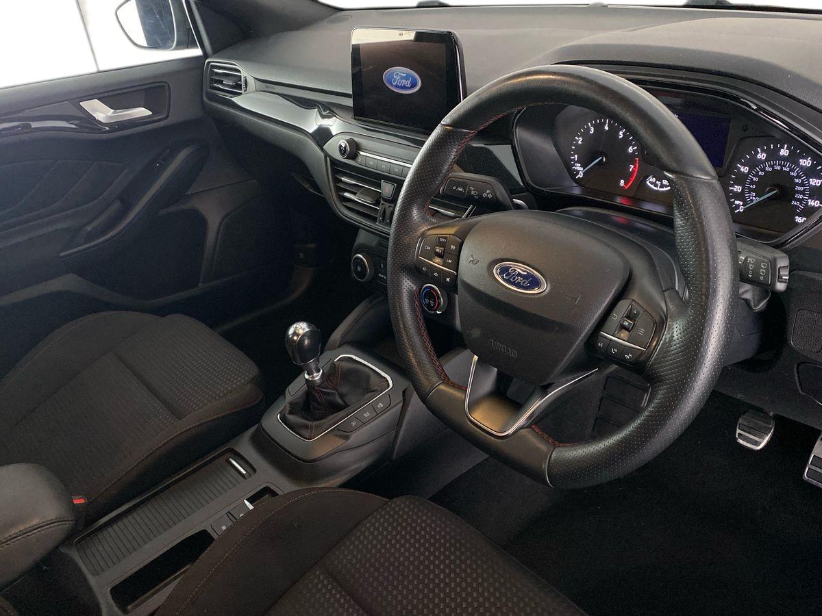 Used Ford Focus 2020 for sale - 77000658: Photo 12