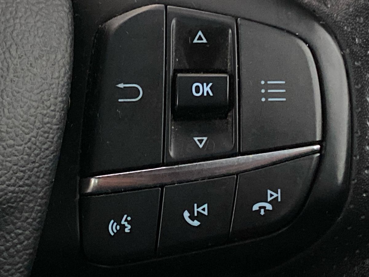 Used Ford Focus 2020 for sale - 77000658: Photo 22