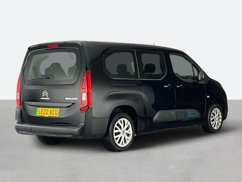 Used Citroen Berlingo 2022 for sale - 77787586: Photo