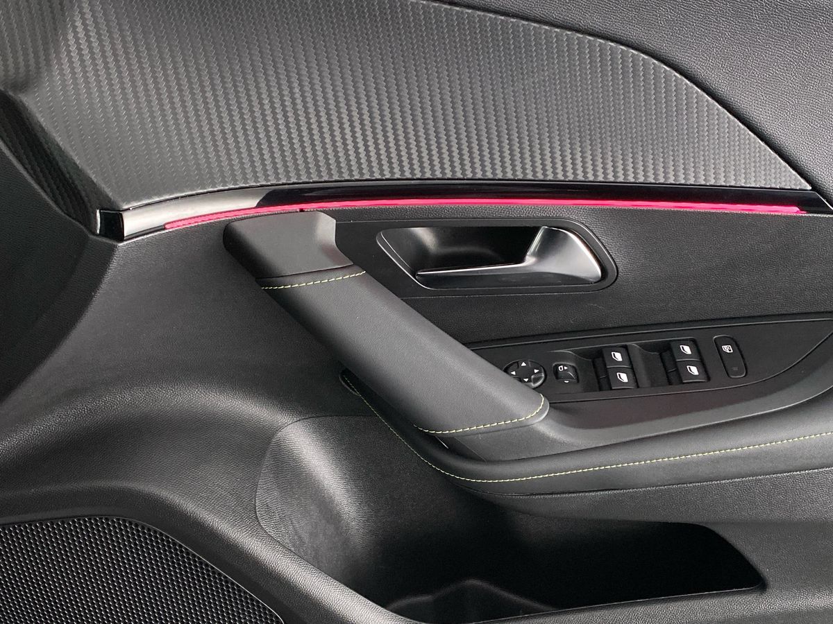 Used Peugeot 2008 2022 for sale - 77135354: Photo 27