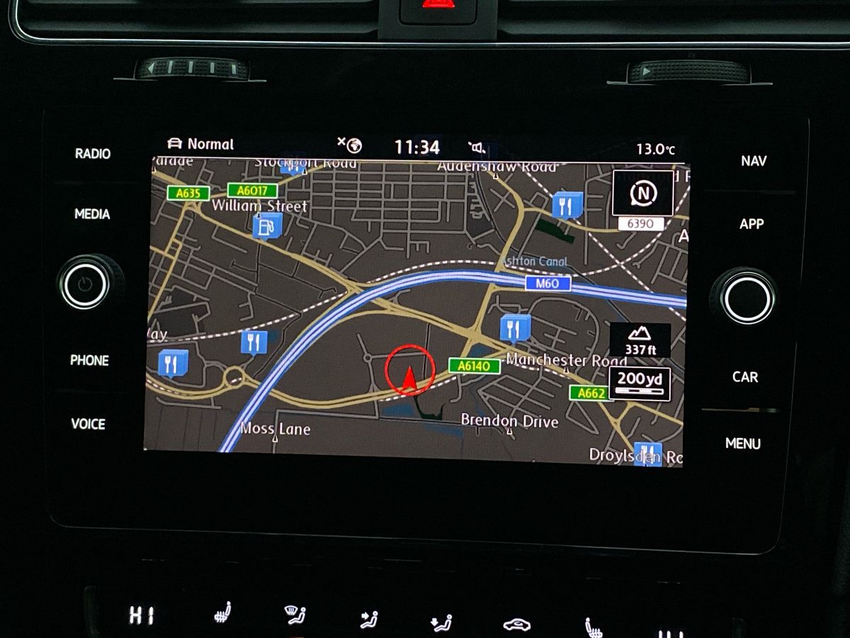 Used Volkswagen Golf 2019 for sale - 76502899: Photo 17