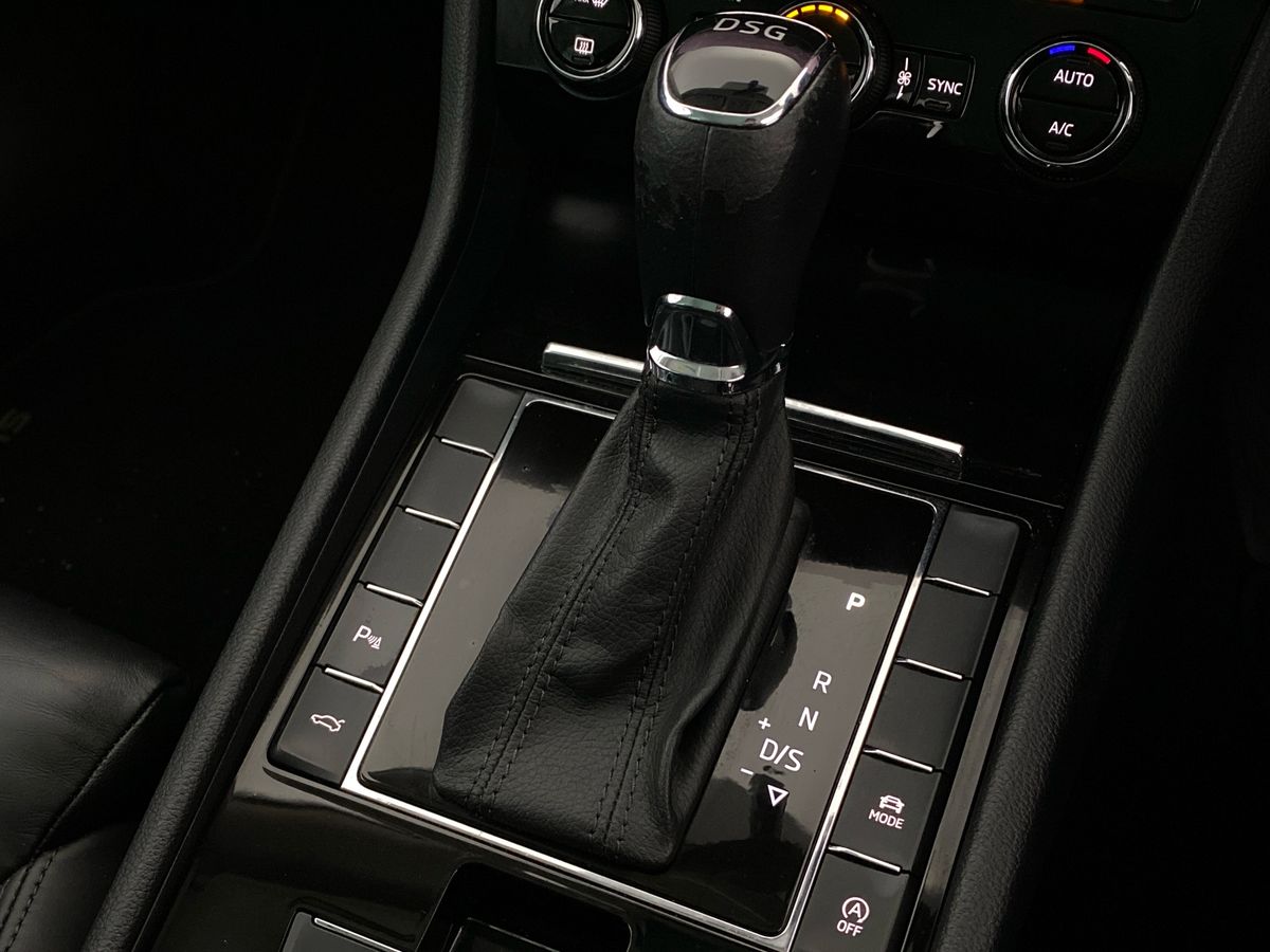 Used Skoda Superb 2019 for sale - 76243618: Photo 21