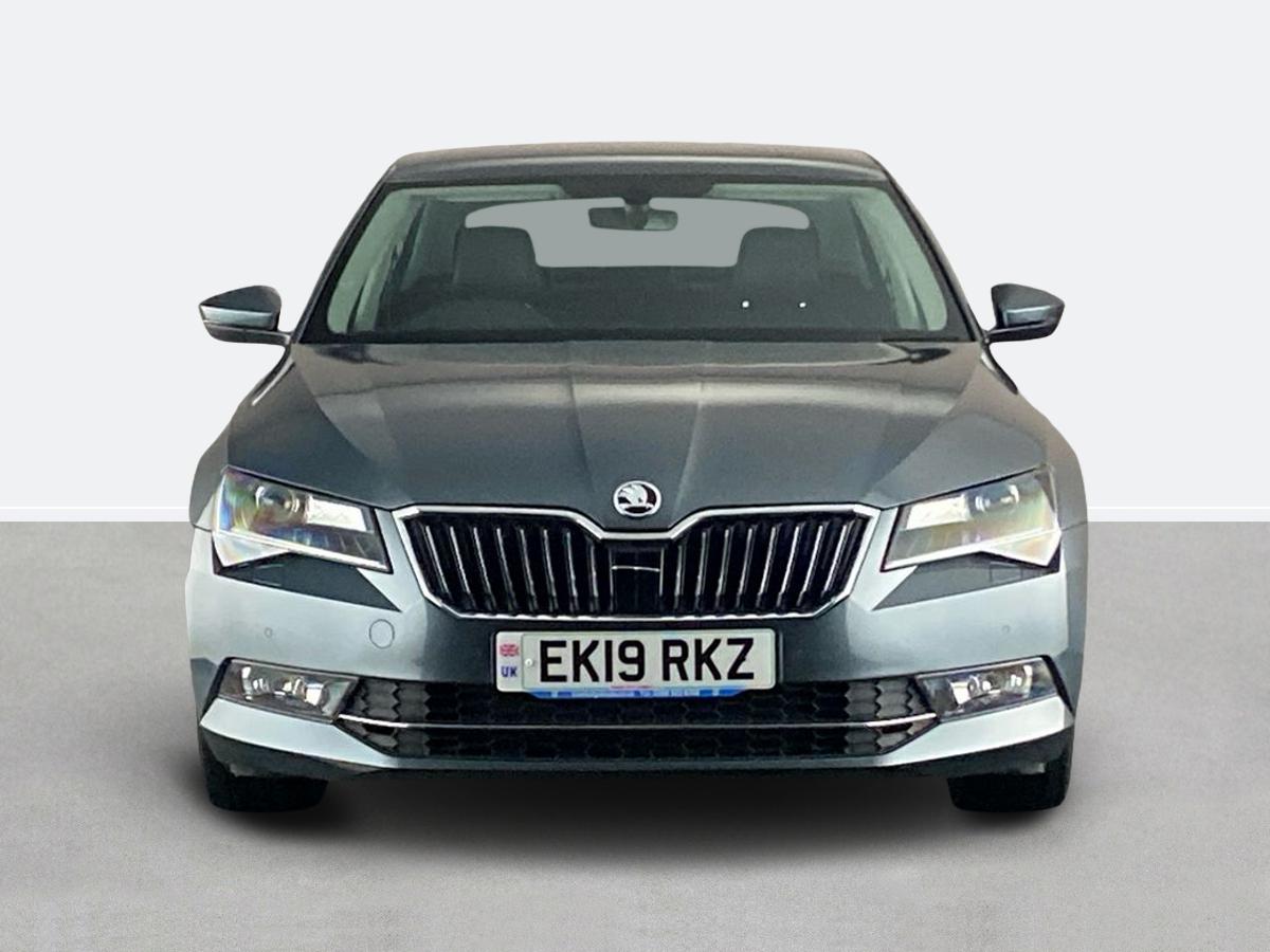 Used Skoda Superb 2019 for sale - 76243618: Photo 8