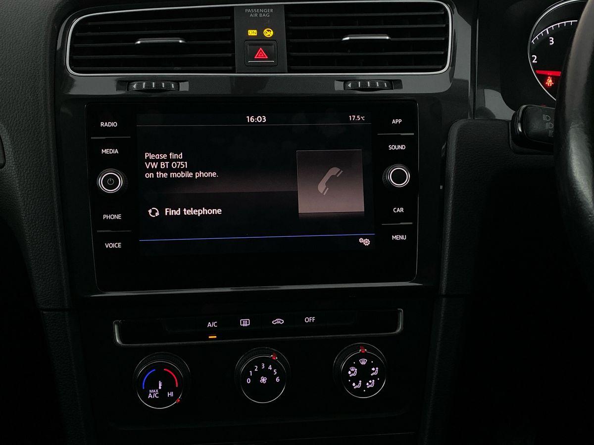 Used Volkswagen Golf 2017 for sale - 76755463: Photo 10