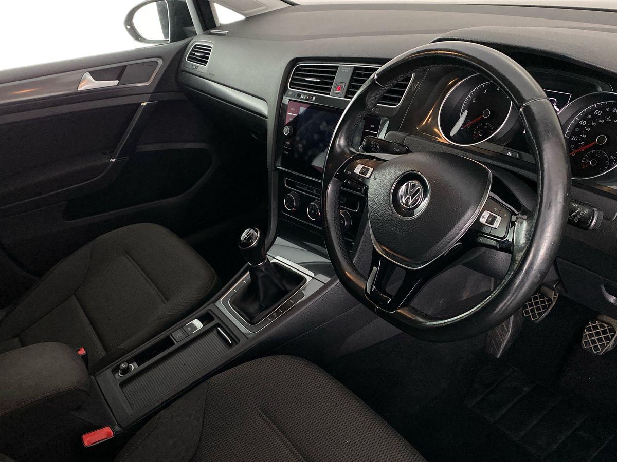 Used Volkswagen Golf 2017 for sale - 76755463: Photo 12