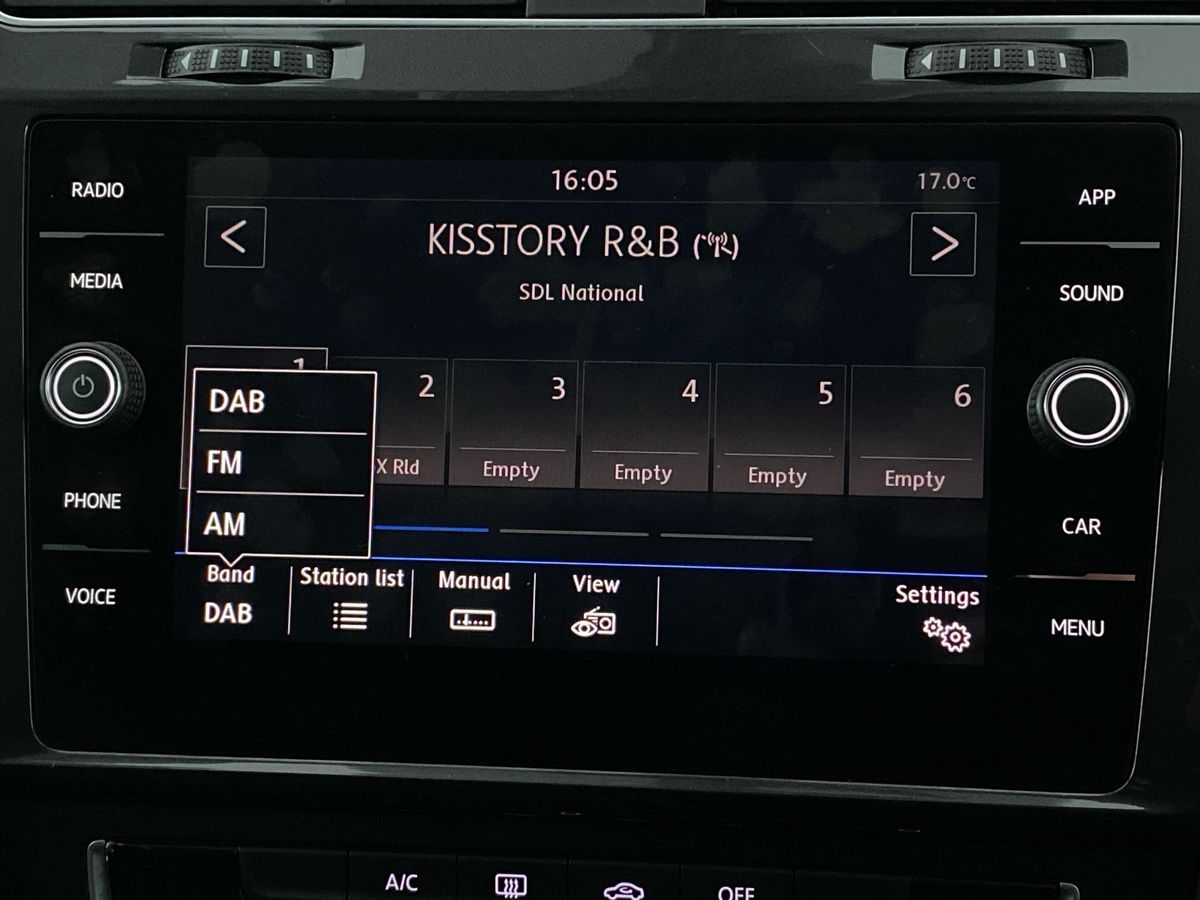 Used Volkswagen Golf 2017 for sale - 76755463: Photo 18