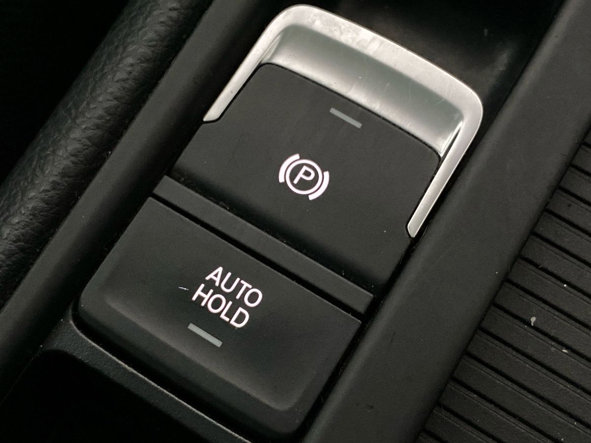 Used Volkswagen Golf 2017 for sale - 76755463: Photo 24