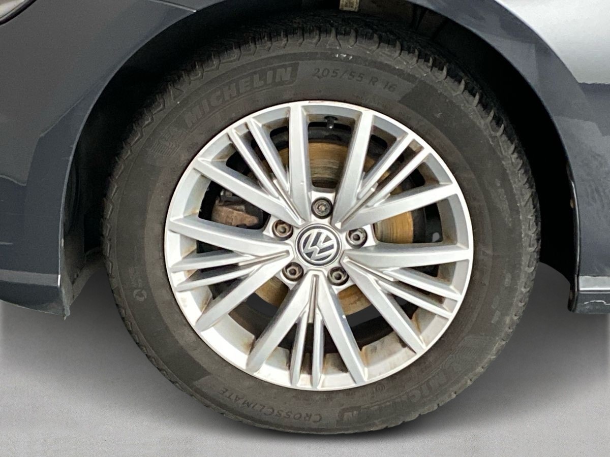 Used Volkswagen Golf 2017 for sale - 76755463: Photo 28