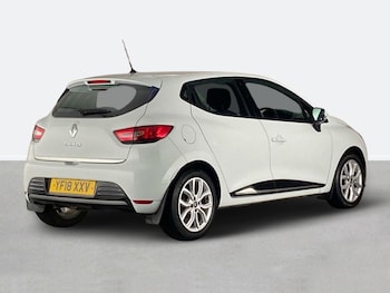 Used Renault Clio 2018 for sale - 78826832: Photo