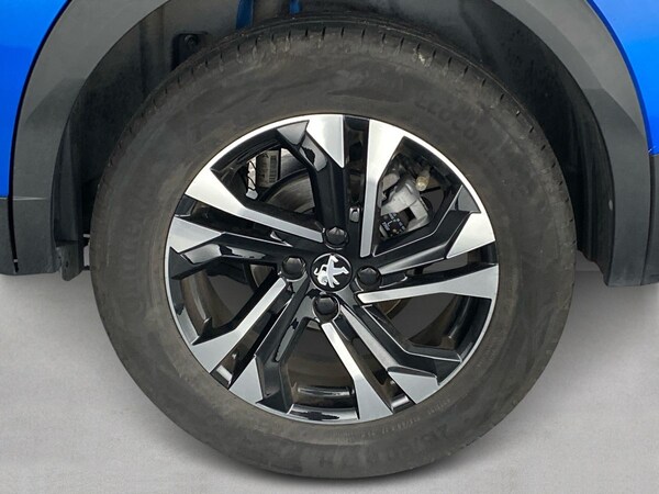 Used Peugeot 2008 2023 for sale - 75674001: Photo 32