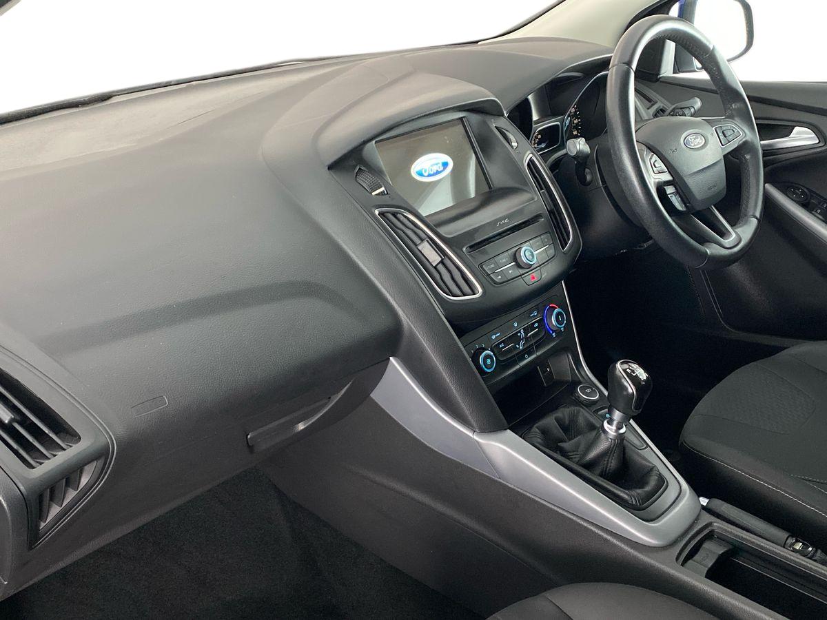 Used Ford Focus 2018 for sale - 77076836: Photo 14