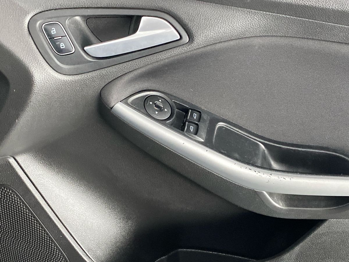 Used Ford Focus 2018 for sale - 77076836: Photo 26