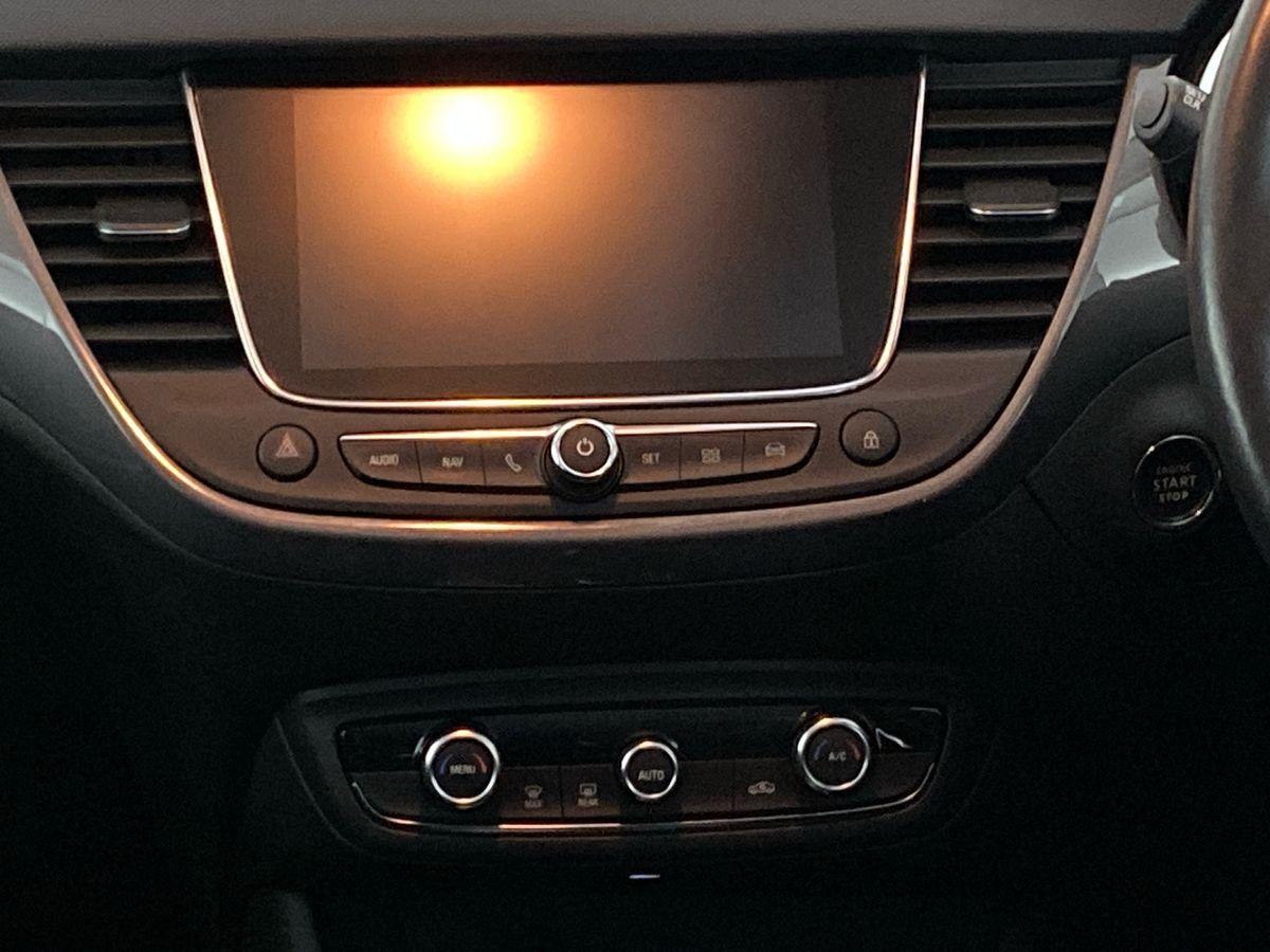 Used Vauxhall Crossland 2022 for sale - 76411698: Photo 10