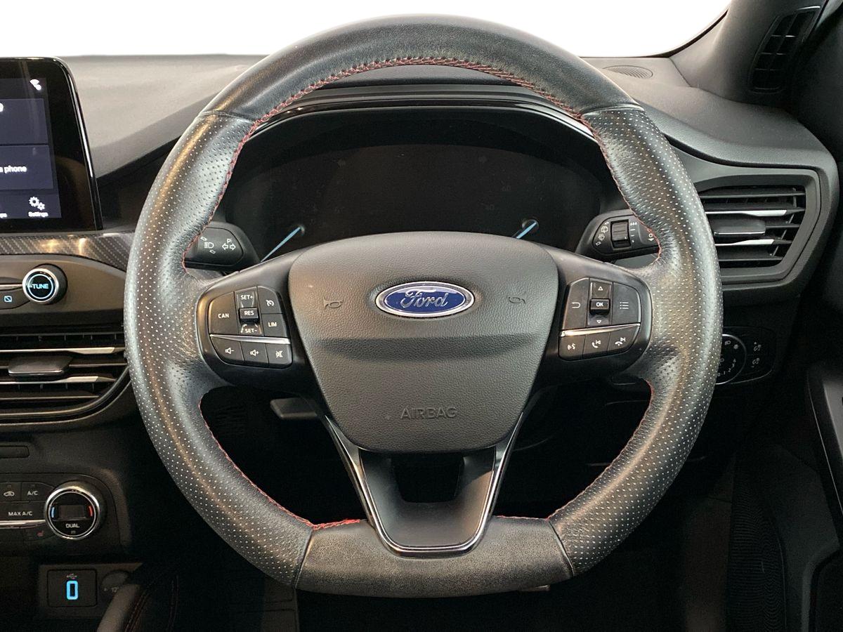 Used Ford Focus 2019 for sale - 76128611: Photo 11