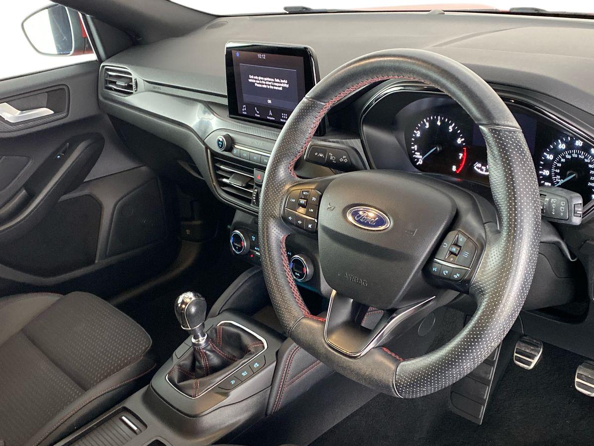 Used Ford Focus 2019 for sale - 76128611: Photo 12