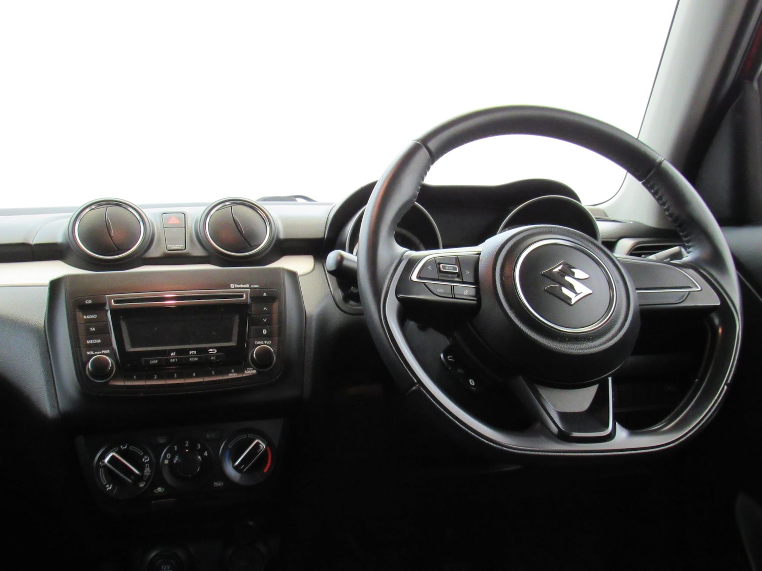 Used Suzuki Swift 2019 for sale - 78139861: Photo 13