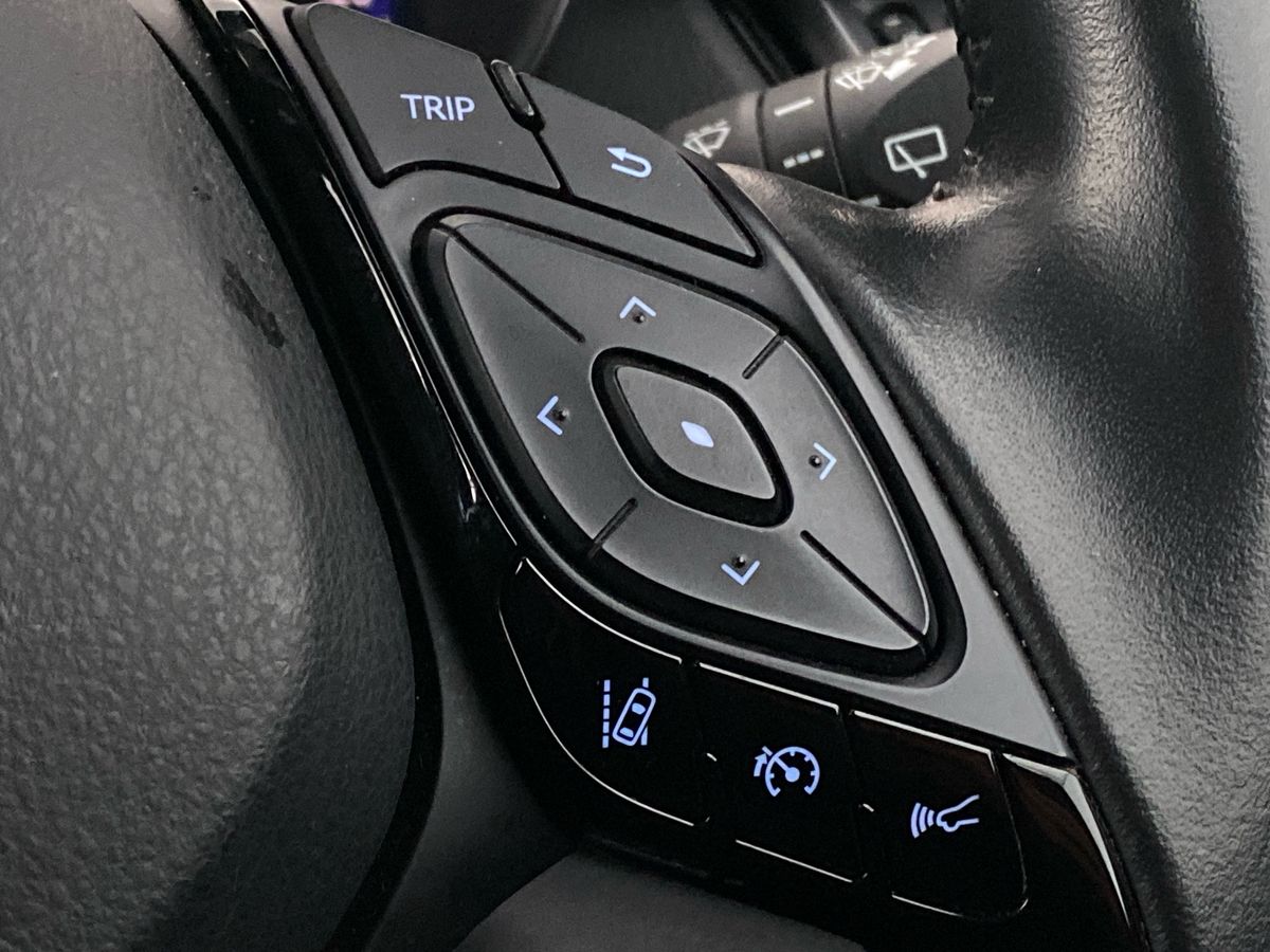 Used Toyota C-HR 2022 for sale - 76515787: Photo 23