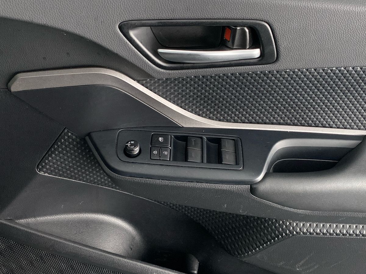 Used Toyota C-HR 2022 for sale - 76515787: Photo 25