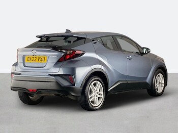 Used Toyota C-HR 2022 for sale - 76515787: Photo