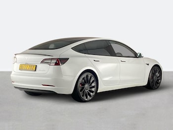 Used Tesla Model 3 2022 for sale - 76916419: Photo