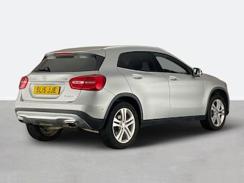 Used Mercedes-Benz GLA 2015 for sale - 77895921: Photo