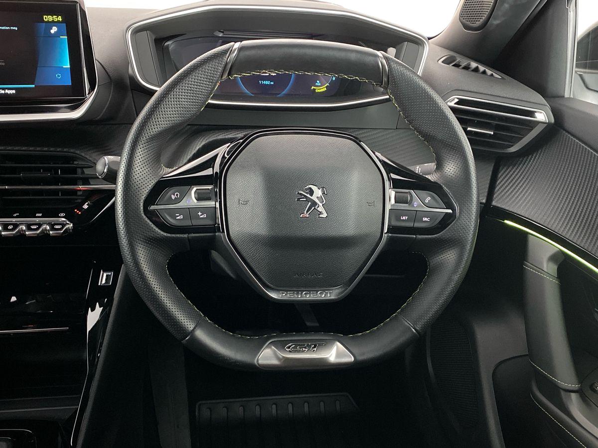 Used Peugeot 2008 2022 for sale - 77398111: Photo 11