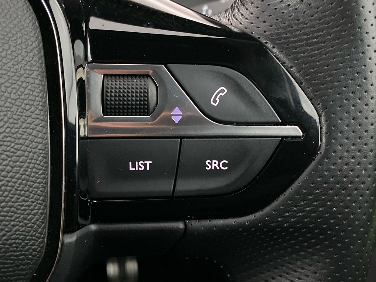 Used Peugeot 2008 2022 for sale - 77398111: Photo 21