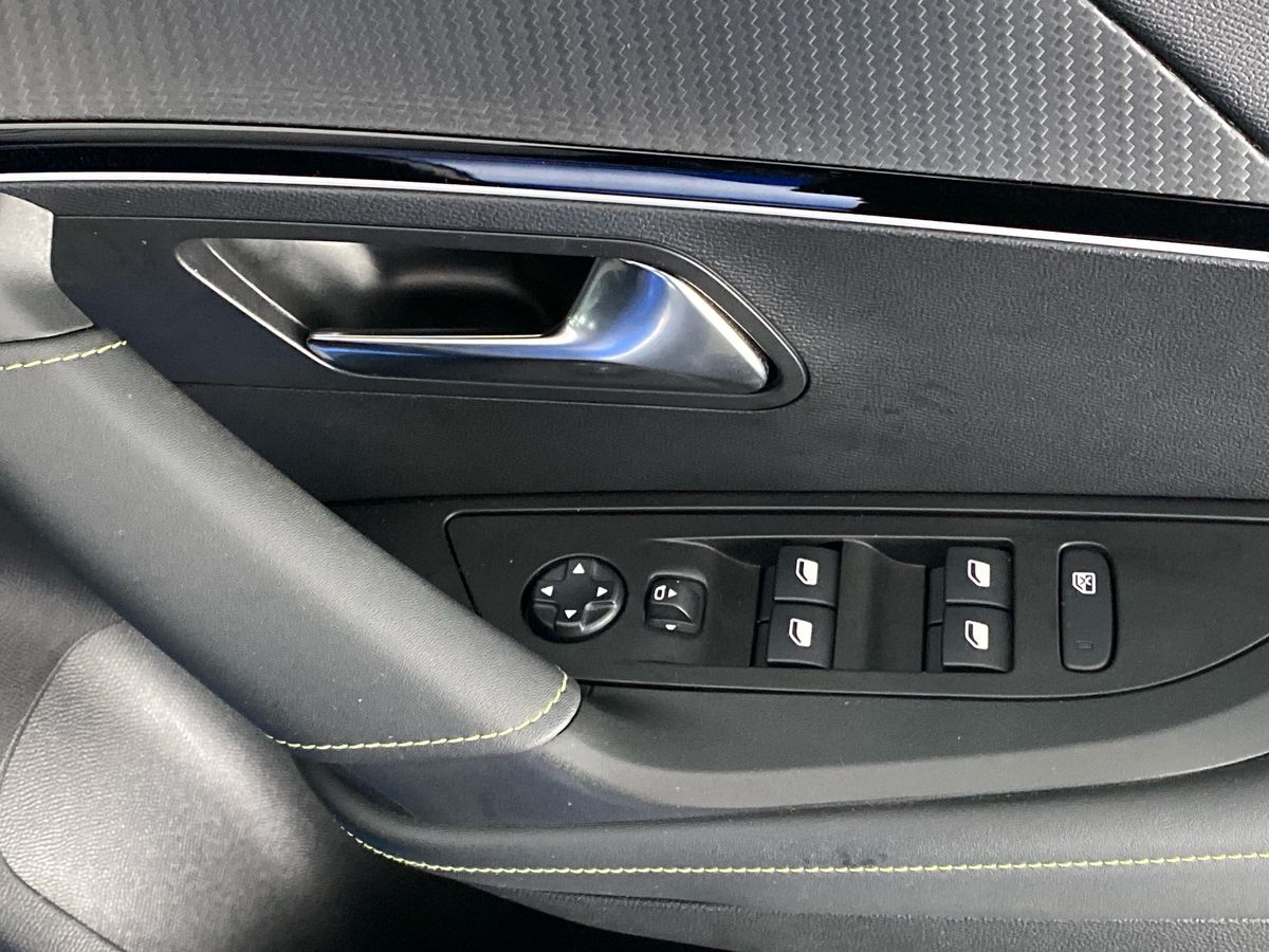 Used Peugeot 2008 2022 for sale - 77398111: Photo 23