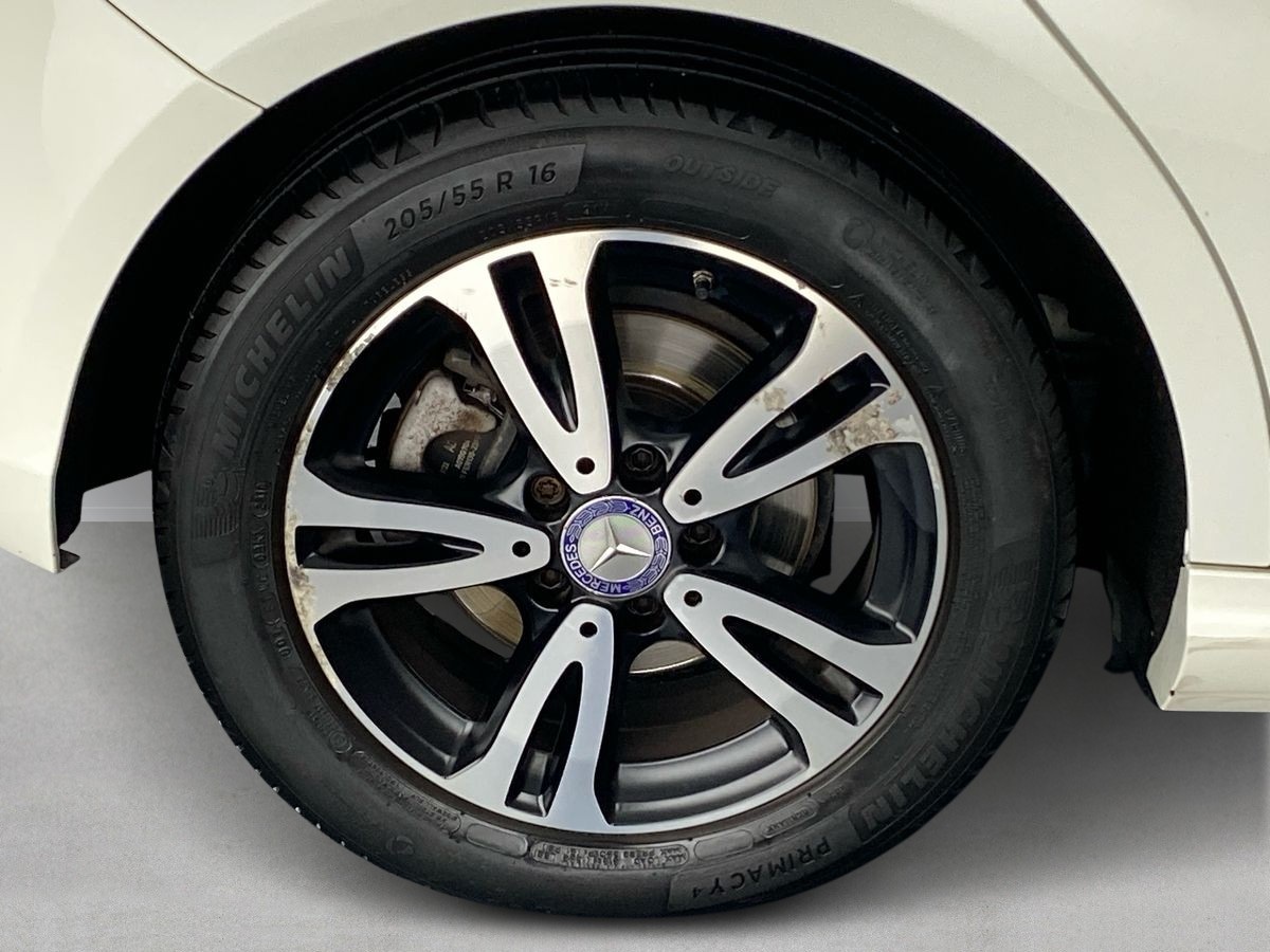 Used Mercedes-Benz A-Class 2016 for sale - 77348415: Photo 31