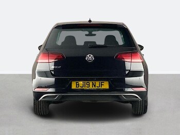 Used Volkswagen Golf 2019 for sale - 77742206: Photo