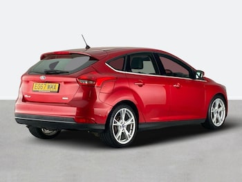 Used Ford Focus 2017 for sale - 76128594: Photo 3